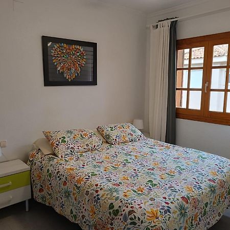 Residencia Alhambra Los Cisnes Torrevieja Exterior photo